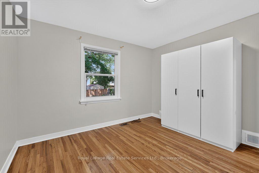 Main - 79 Kingswood Road, Oakville, Ontario  L6K 2E2 - Photo 16 - W13686864