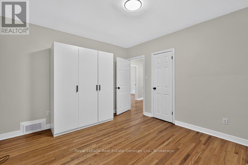 Main - 79 Kingswood Road, Oakville, Ontario  L6K 2E2 - Photo 17 - W13686864
