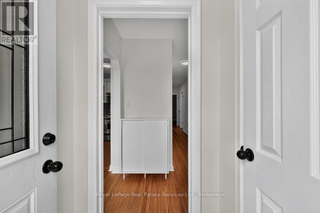 Main - 79 Kingswood Road, Oakville, Ontario  L6K 2E2 - Photo 3 - W13686864