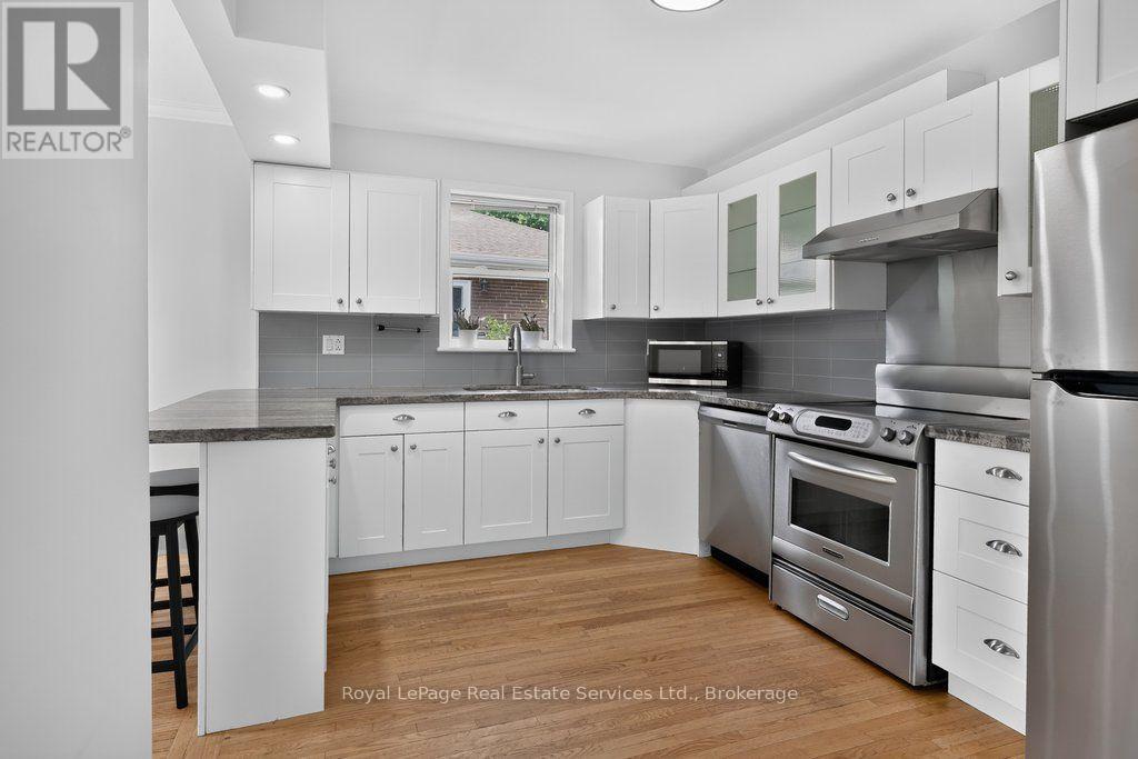 Main - 79 Kingswood Road, Oakville, Ontario  L6K 2E2 - Photo 7 - W13686864
