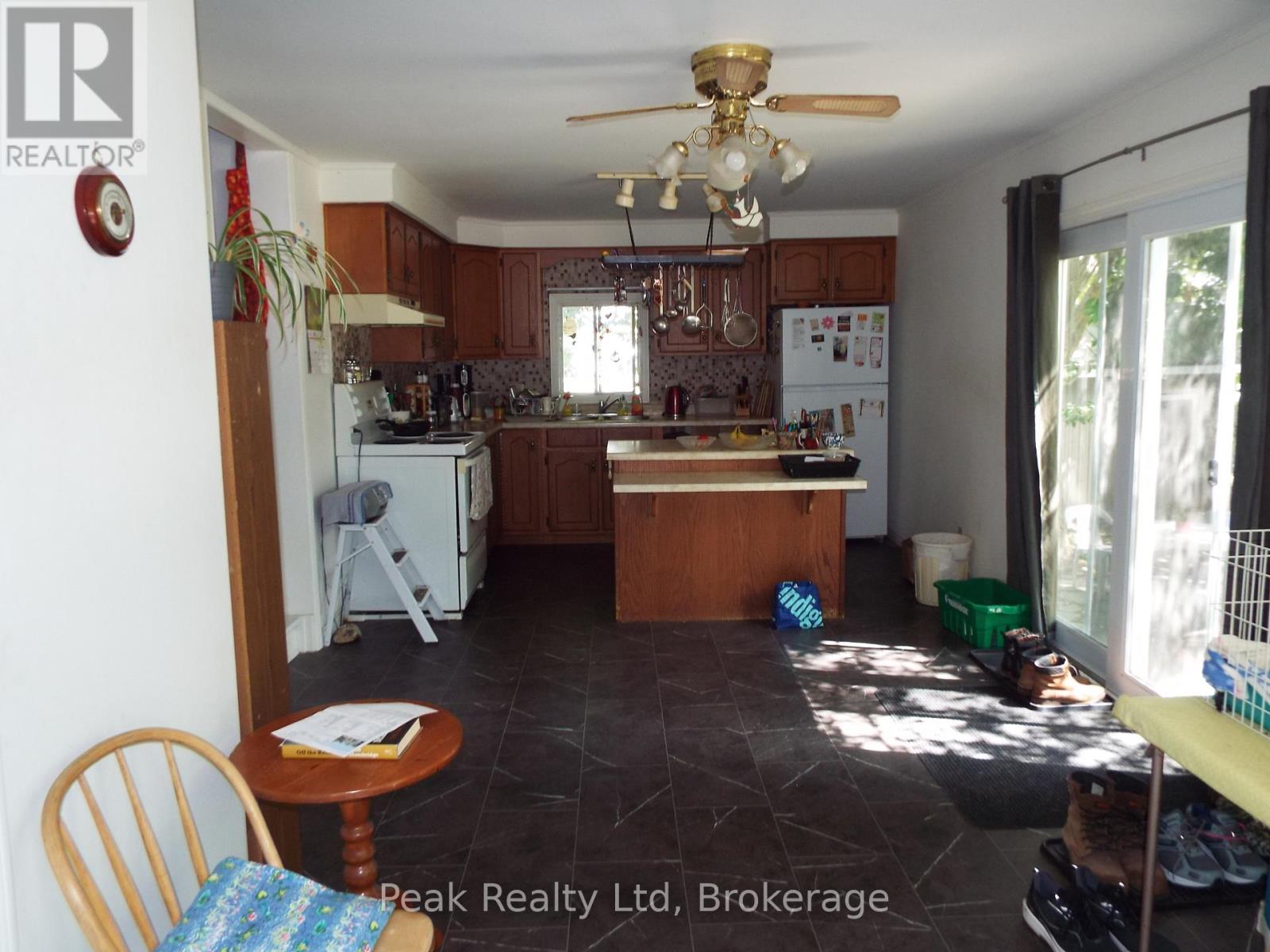 281 Turnberry Street, Huron East, Ontario  N0G 1H0 - Photo 29 - X13669462