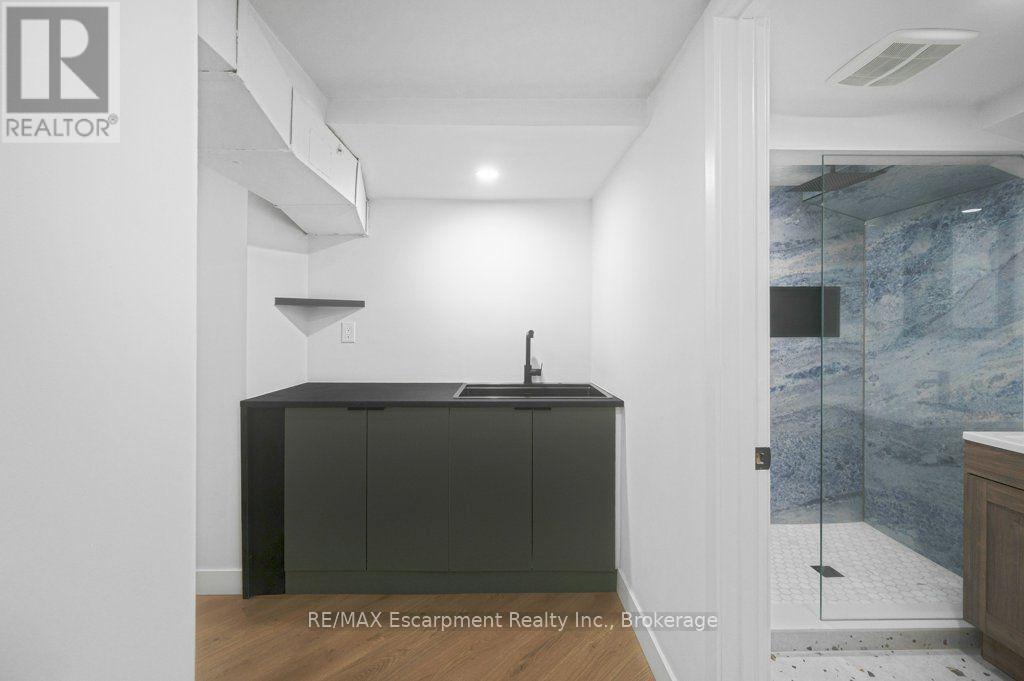590 Barton Street E, Hamilton, Ontario  L8L 2Z5 - Photo 32 - X13686964
