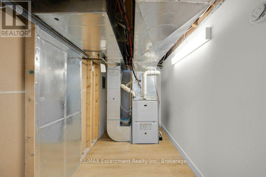 590 Barton Street E, Hamilton, Ontario  L8L 2Z5 - Photo 35 - X13686964