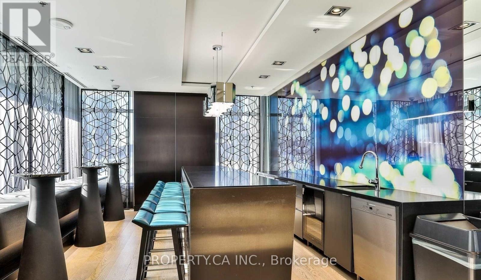 318 - 199 Richmond Street, Toronto, Ontario  M5V 0H4 - Photo 12 - C13686790