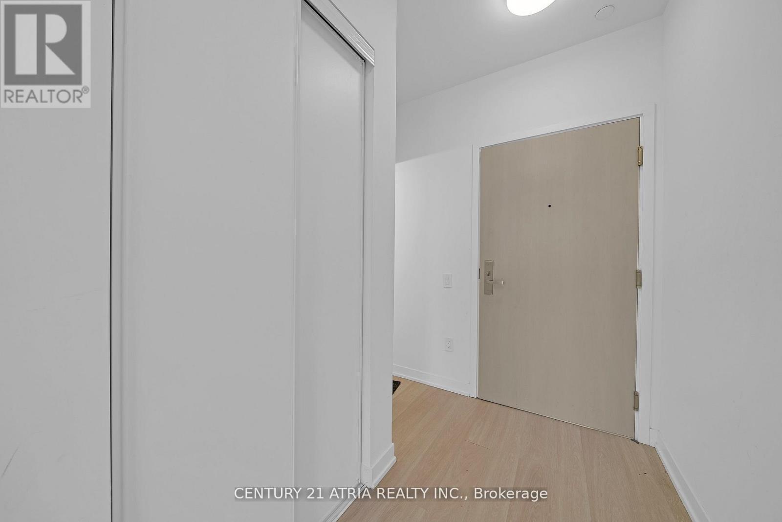 1124 - 500 Wilson Avenue, Toronto, Ontario  M3H 0E5 - Photo 2 - C13686810