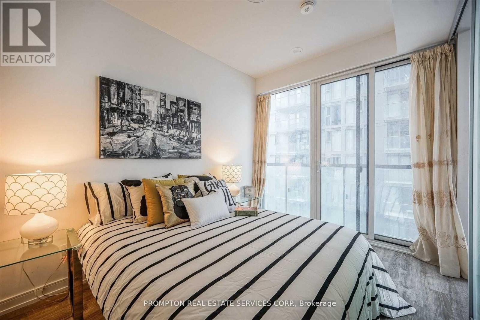 1805 - 28 Wellesley Street E, Toronto, Ontario  M4Y 0C4 - Photo 14 - C13686974