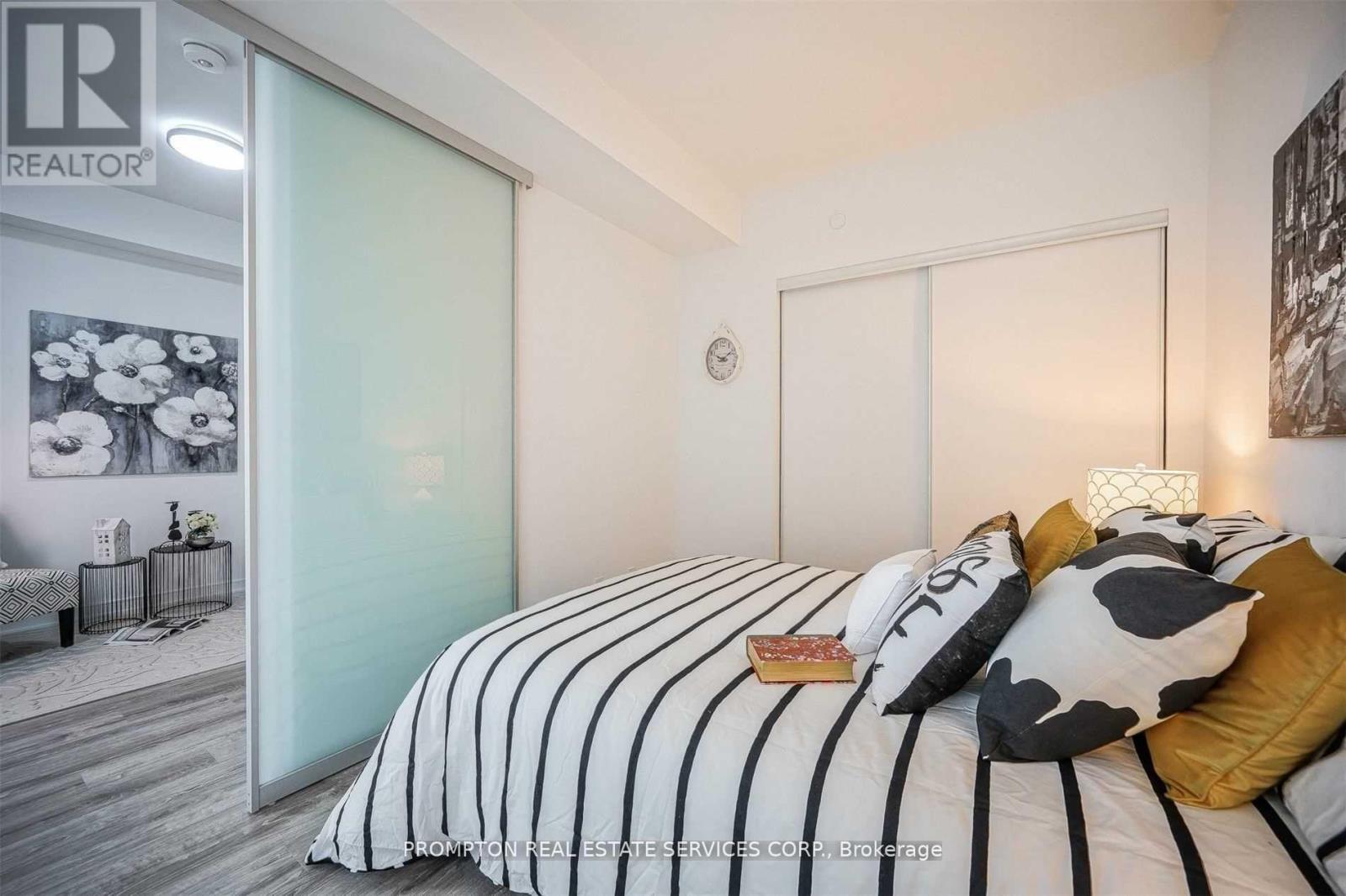 1805 - 28 Wellesley Street E, Toronto, Ontario  M4Y 0C4 - Photo 15 - C13686974