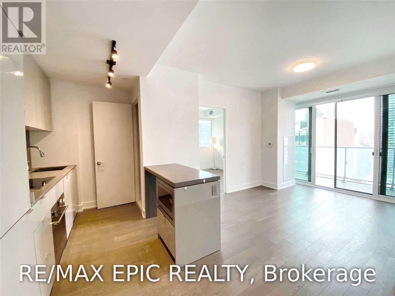 5603 - 7 Grenville Street, Toronto, Ontario  M4Y 1A1 - Photo 2 - C13687034