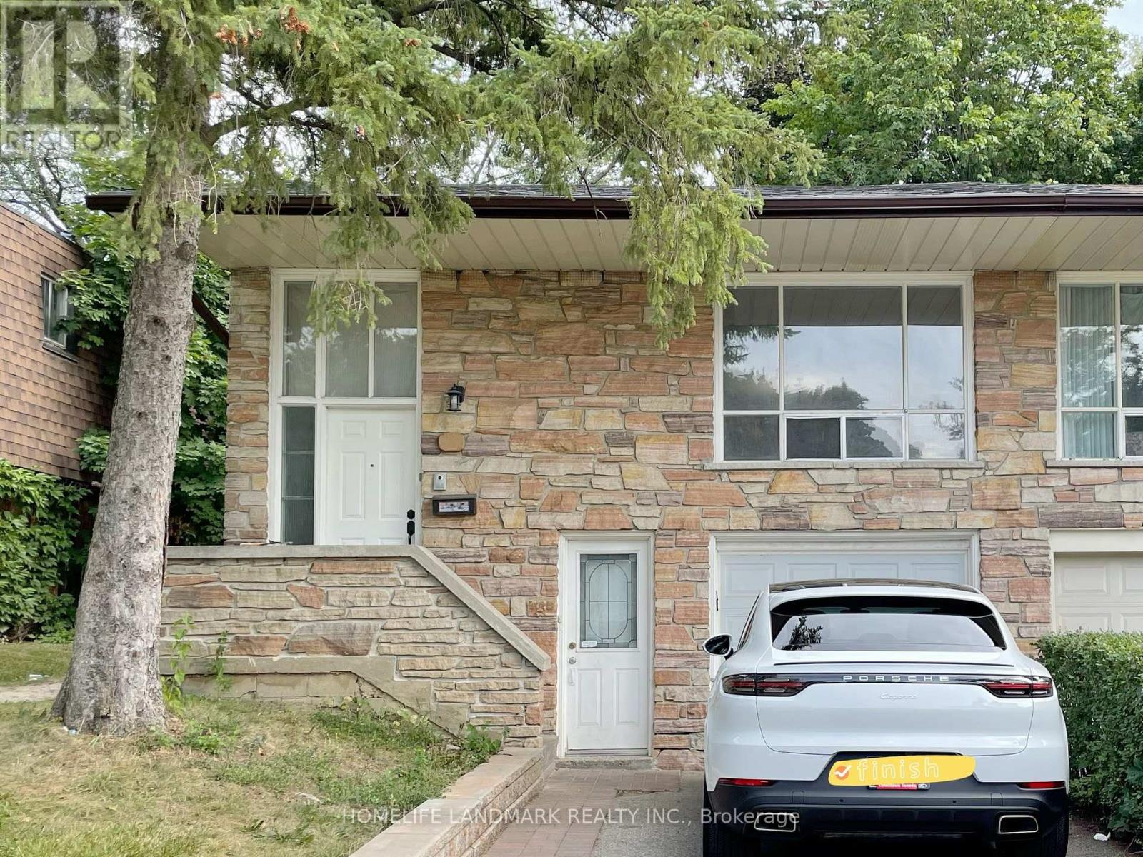 MAIN FLOOR - 47 CLANCY DRIVE, Toronto, Ontario