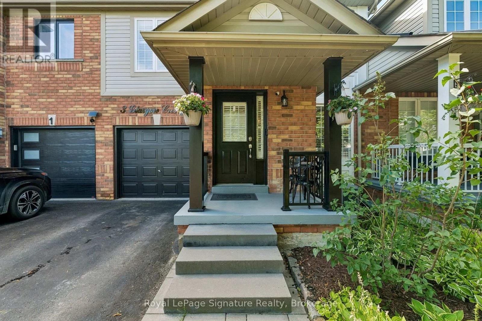 3 Glasgow Crescent, Georgina, Ontario  L4P 4A8 - Photo 2 - N13686846