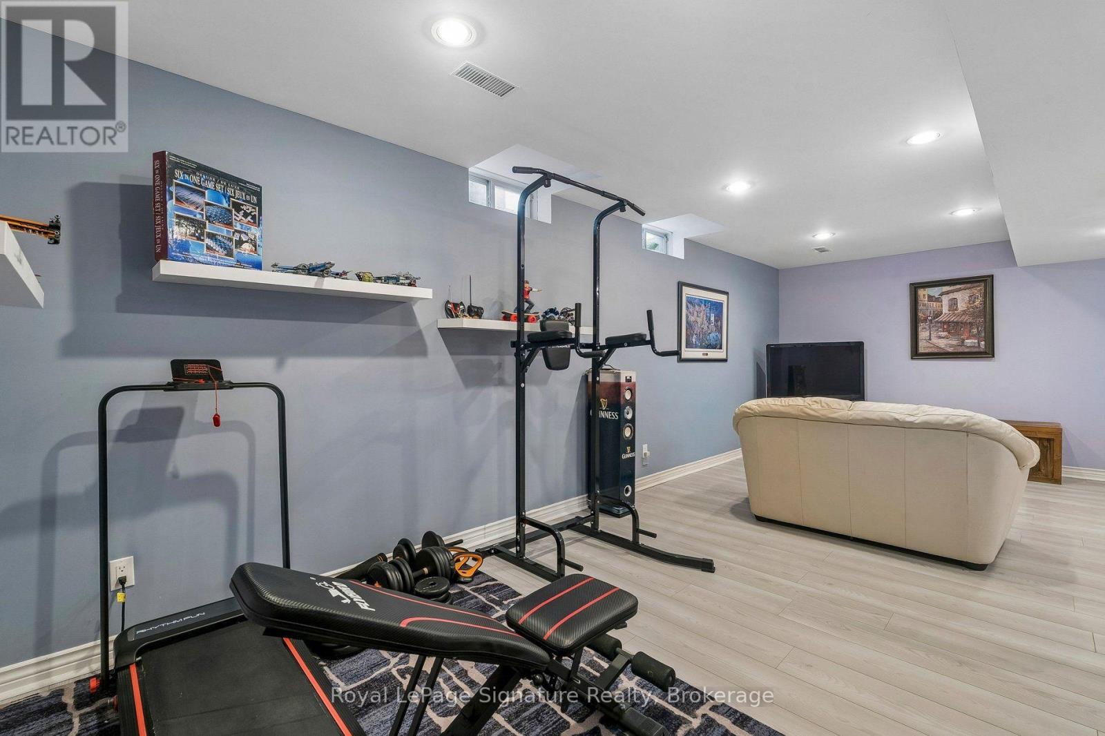 3 Glasgow Crescent, Georgina, Ontario  L4P 4A8 - Photo 32 - N13686846