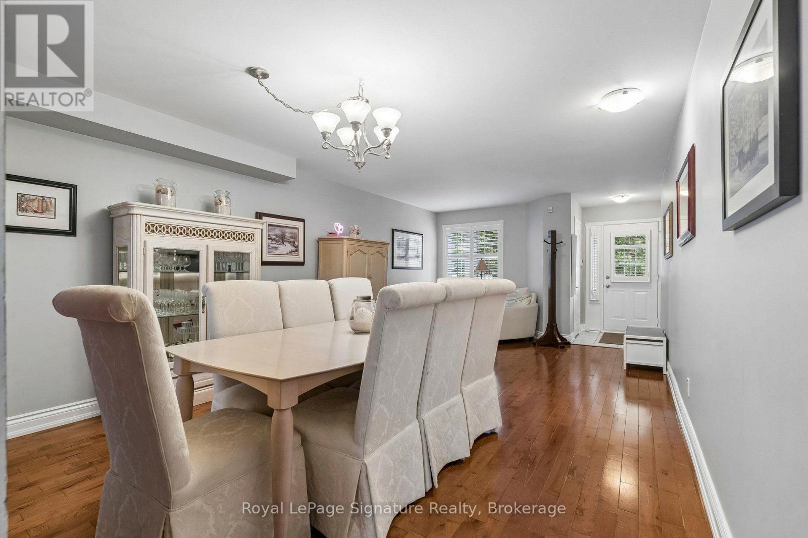 3 Glasgow Crescent, Georgina, Ontario  L4P 4A8 - Photo 4 - N13686846