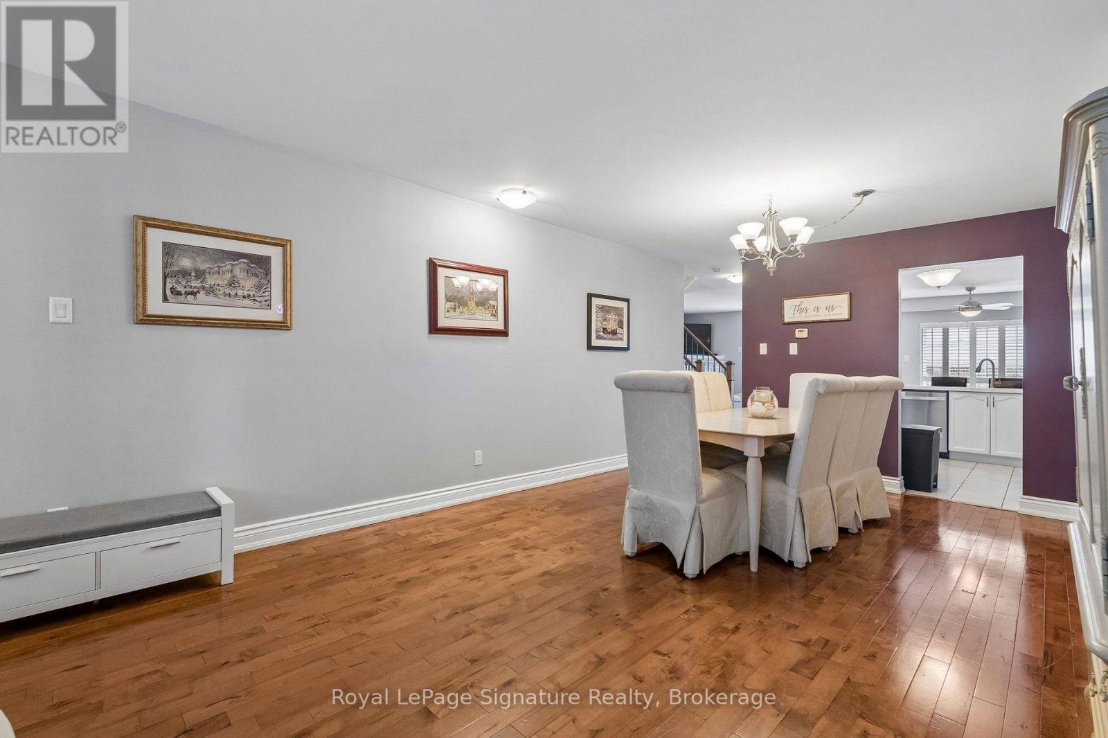 3 Glasgow Crescent, Georgina, Ontario  L4P 4A8 - Photo 5 - N13686846