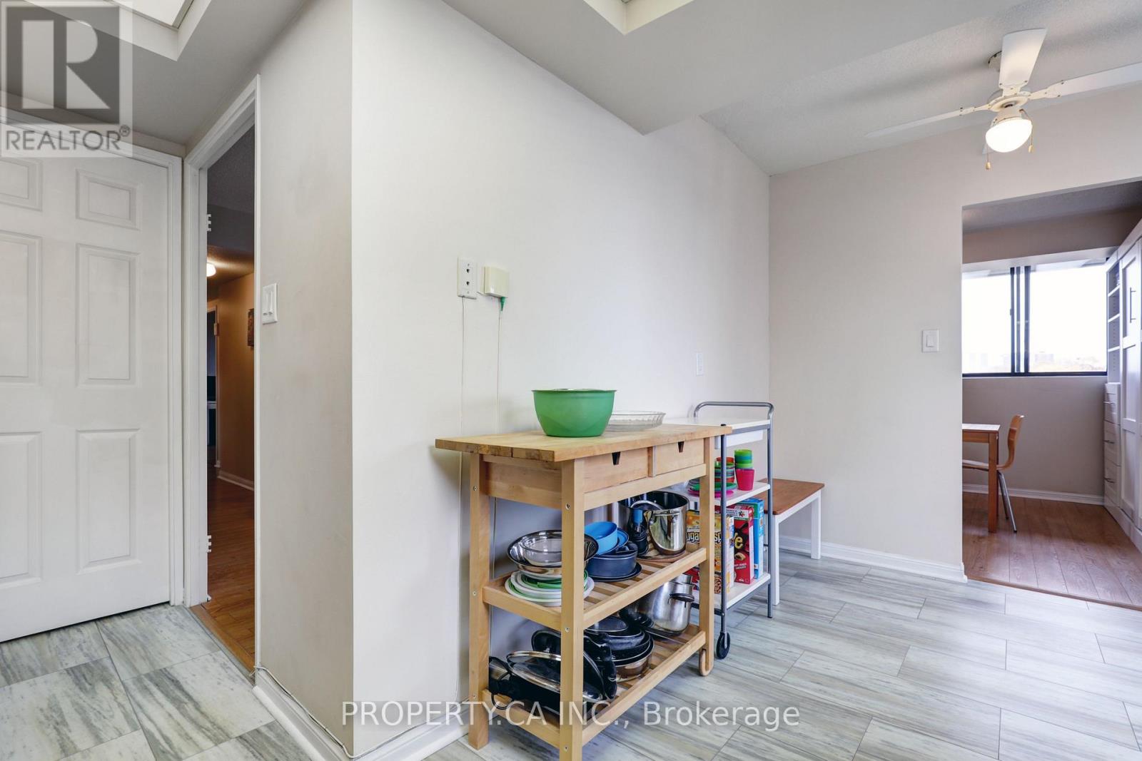 603 - 757 Victoria Park Avenue, Toronto, Ontario  M4C 5N8 - Photo 11 - E13686770