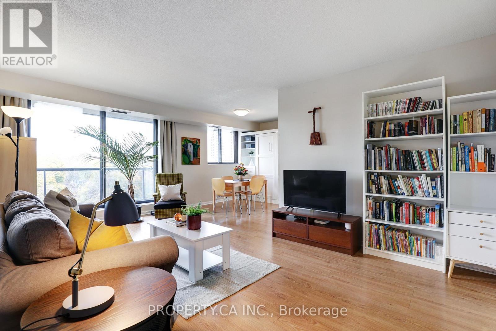 603 - 757 Victoria Park Avenue, Toronto, Ontario  M4C 5N8 - Photo 2 - E13686770