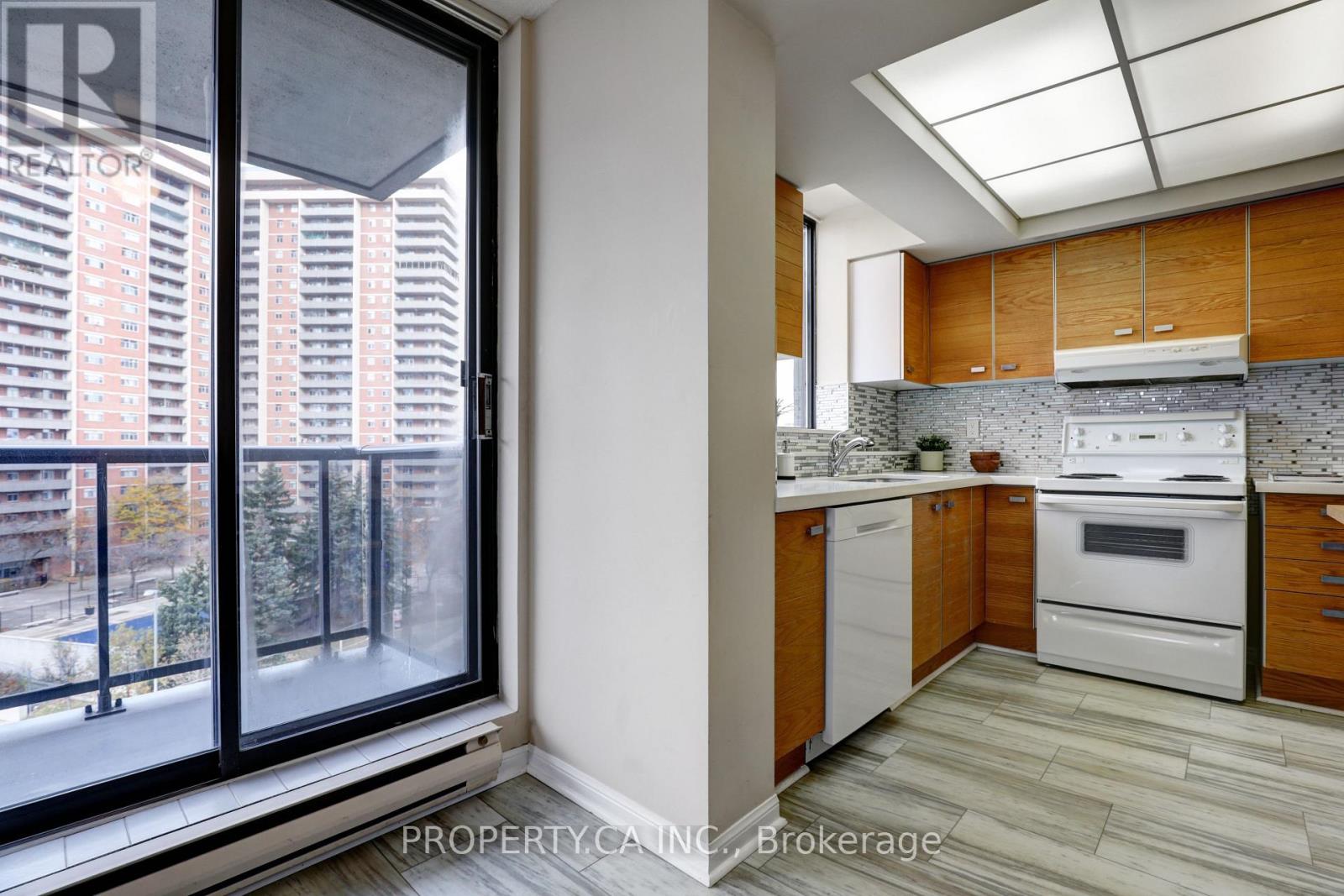 603 - 757 Victoria Park Avenue, Toronto, Ontario  M4C 5N8 - Photo 8 - E13686770