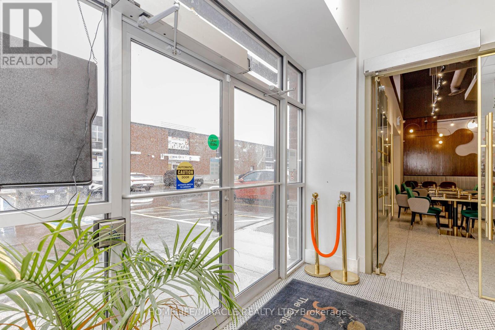 5 & 6 - 452 Taunton Road, Oshawa, Ontario  L1L 0W1 - Photo 8 - E13686830