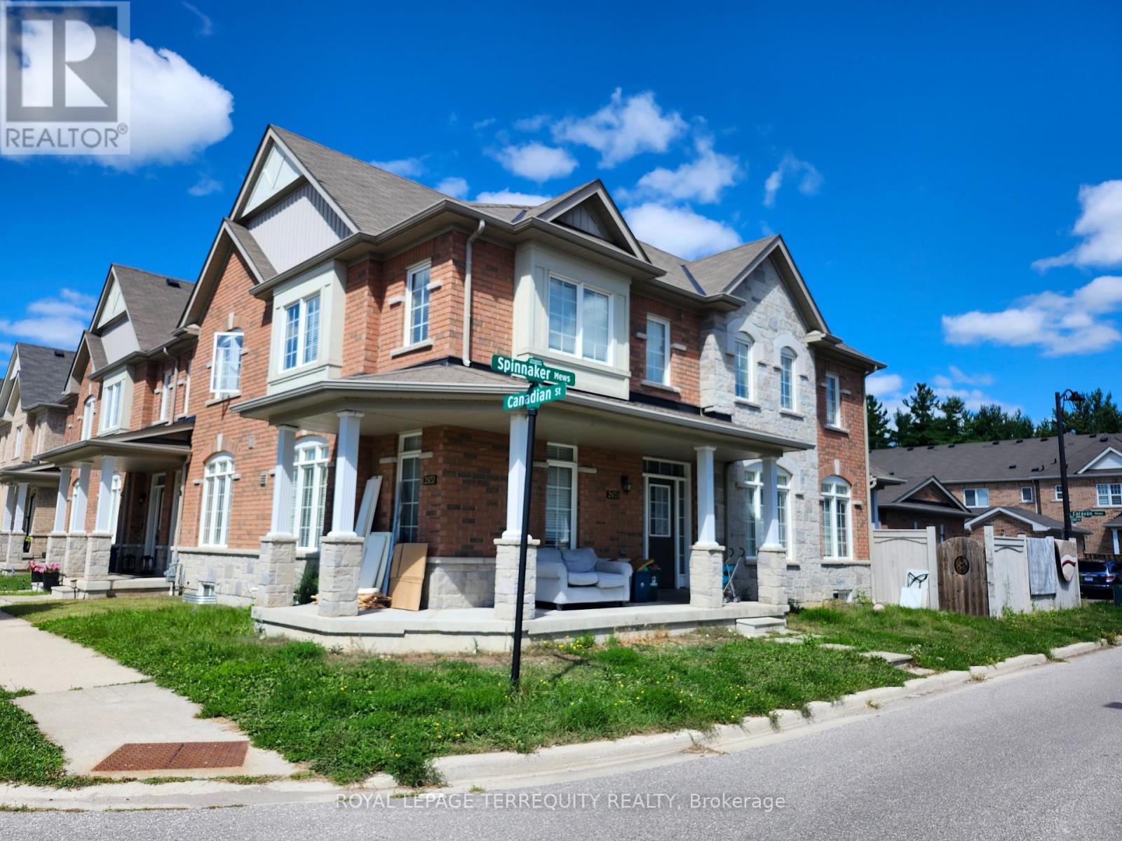 2651 Canadian Street, Pickering, Ontario  L1X 0C9 - Photo 3 - E13686836
