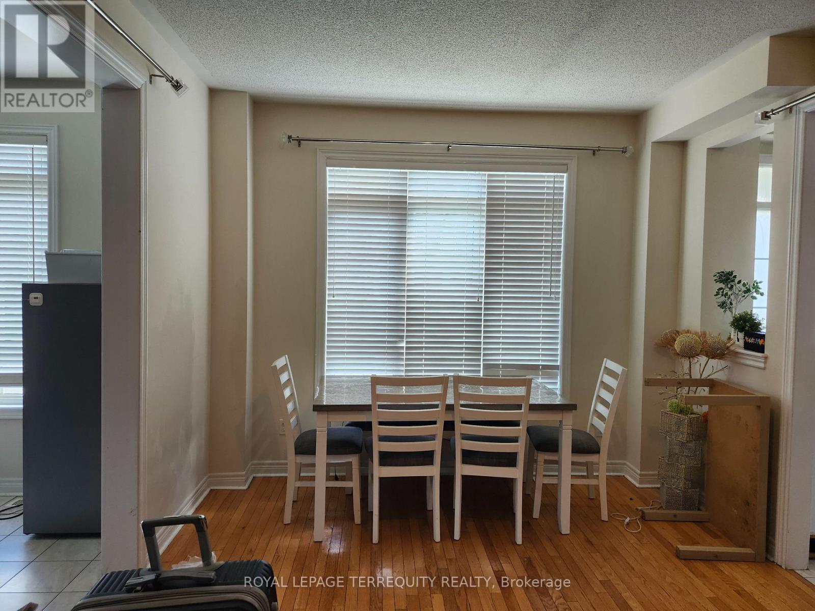 2651 Canadian Street, Pickering, Ontario  L1X 0C9 - Photo 8 - E13686836
