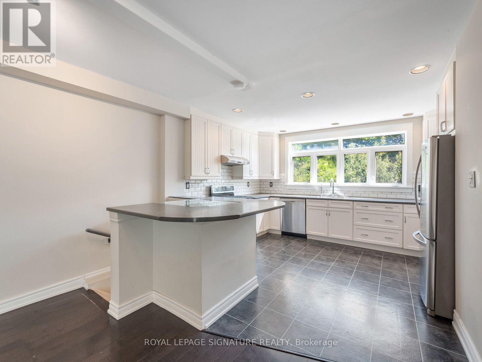 111 Pickering Street, Toronto, Ontario  M4E 3J5 - Photo 9 - E13686850