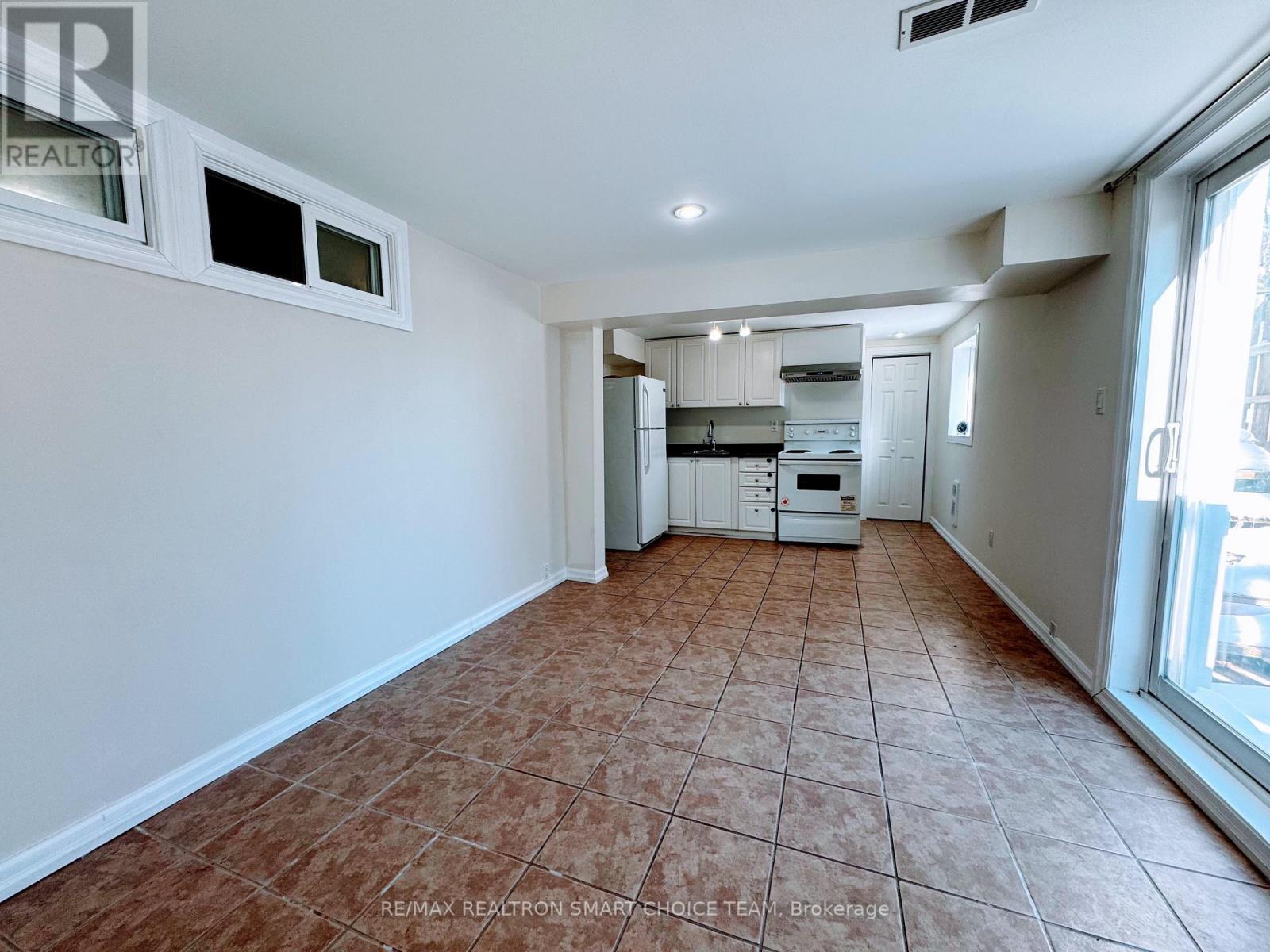 Bsmt - 45 Bryant Road, Ajax, Ontario  L1S 2Y5 - Photo 8 - E13687028
