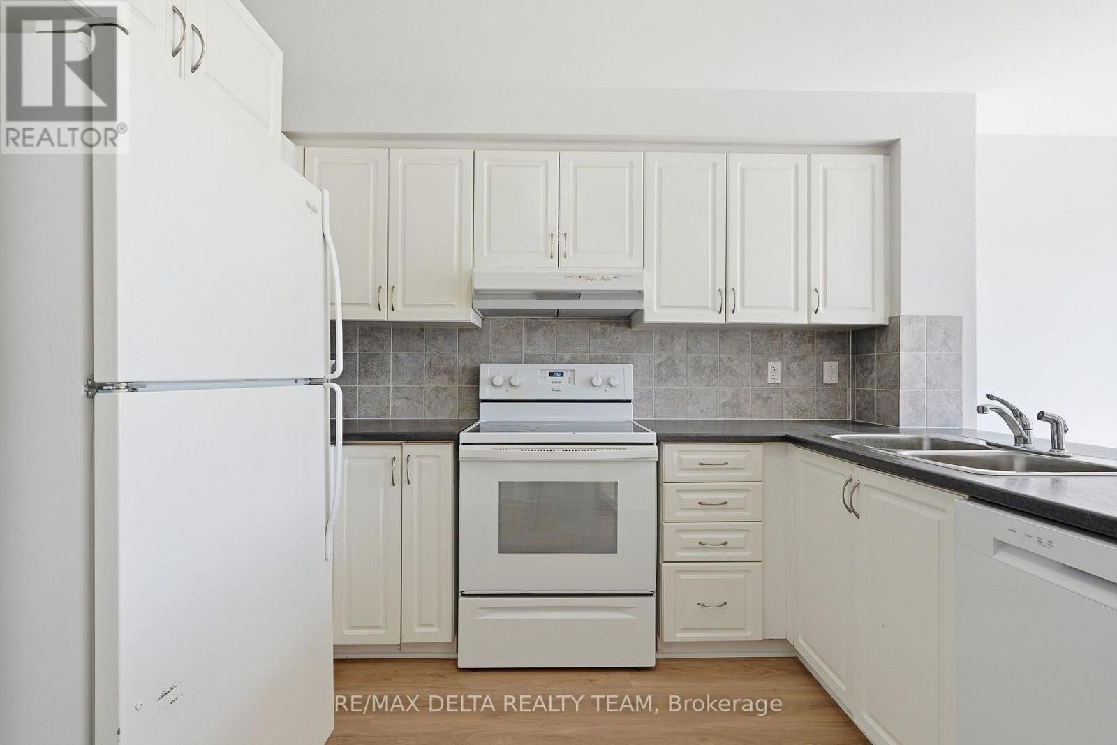121 - 2333 Esprit Drive, Ottawa, Ontario  K4A 0T4 - Photo 7 - X13547964