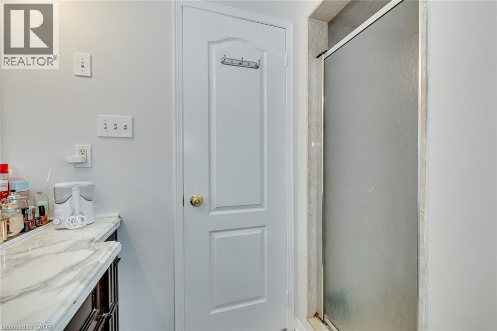 911 Golden Farmer Way, Peel, Ontario  L5W 1A8 - Photo 21 - 40856538