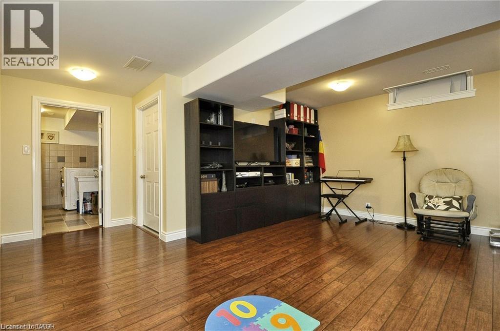 156 Copper Leaf Street, Kitchener, Ontario  N2E 3V9 - Photo 8 - 40856120