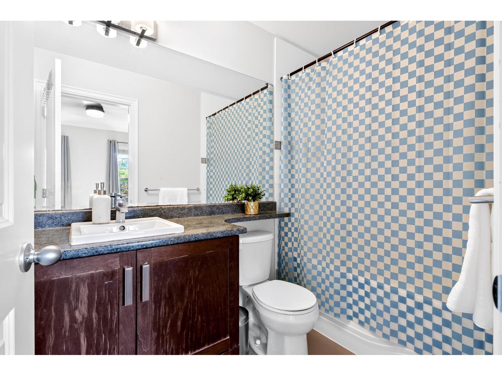 6858 208 Street, Langley, British Columbia  V2Y 0M3 - Photo 17 - R3156699