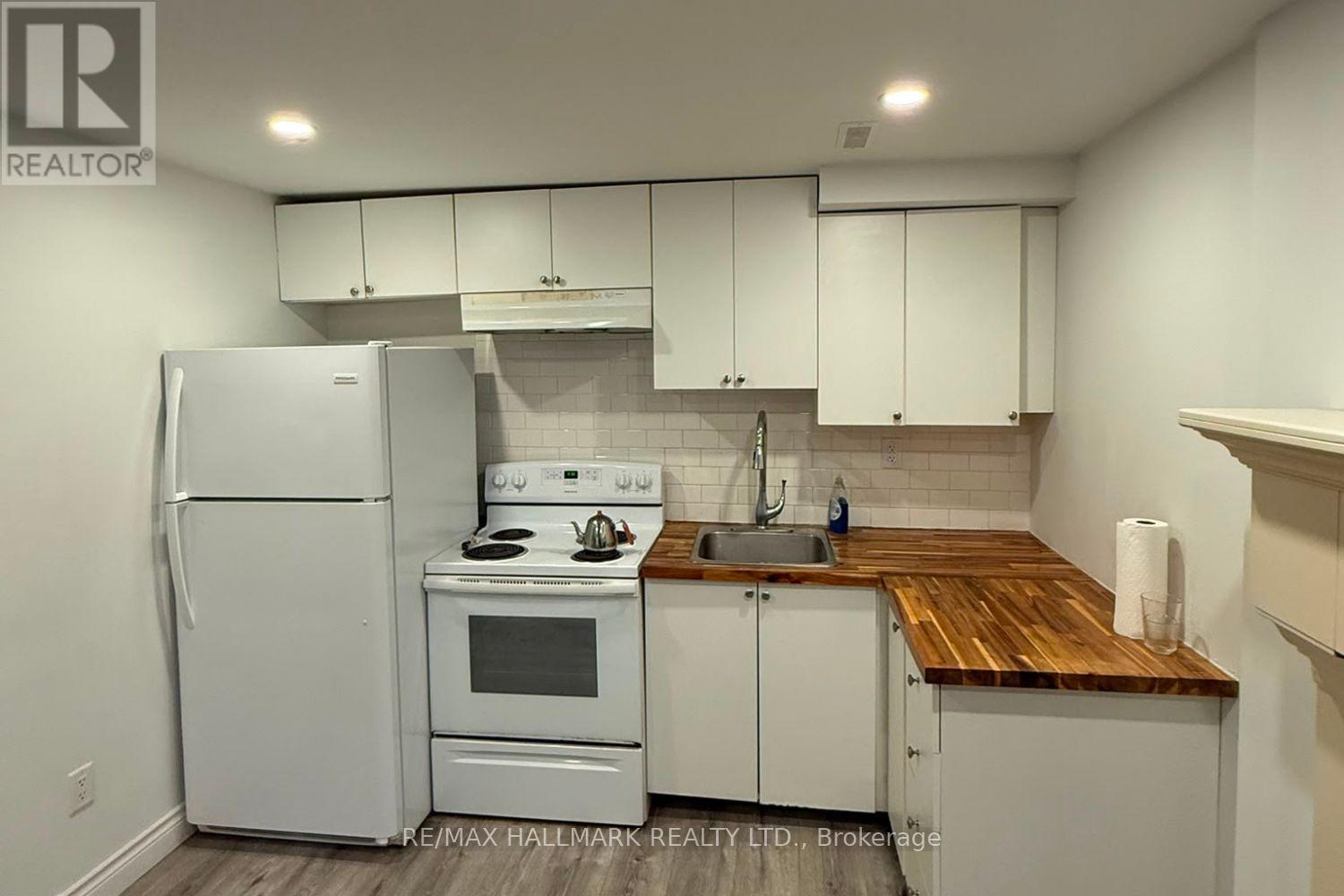 Basement - 504 Bristol Road, Newmarket, Ontario  L3Y 6P8 - Photo 7 - N13686734
