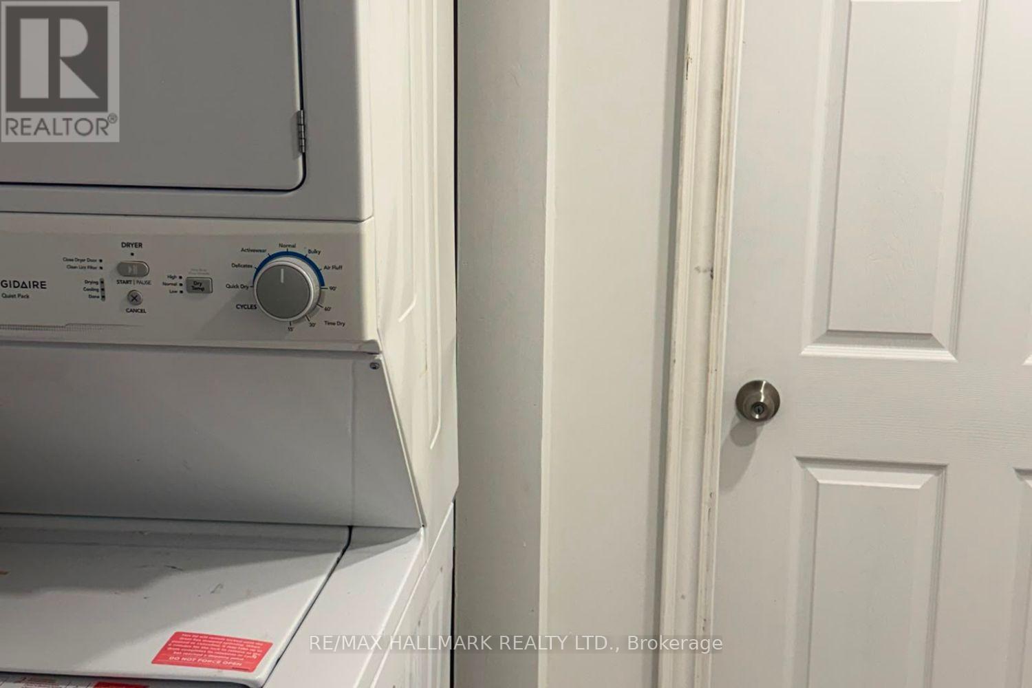 Basement - 504 Bristol Road, Newmarket, Ontario  L3Y 6P8 - Photo 8 - N13686734