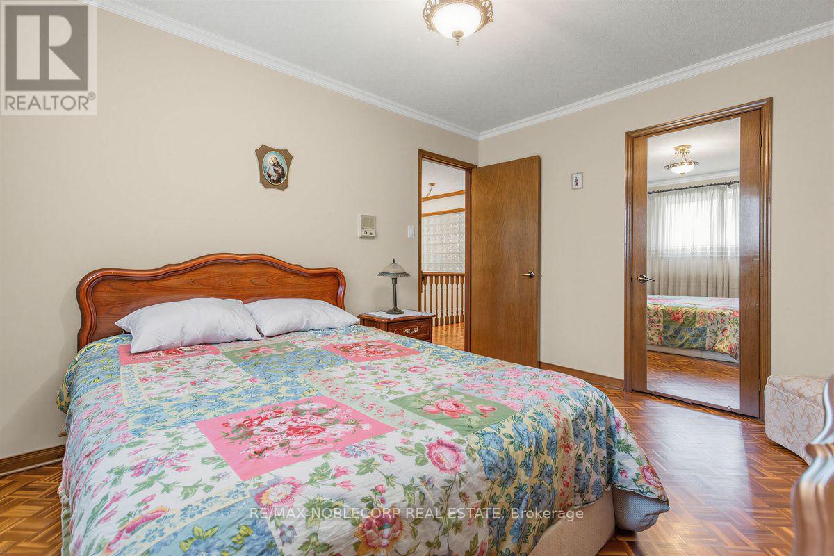 256 Airdrie Drive, Vaughan, Ontario  L4L 1C6 - Photo 35 - N13686798