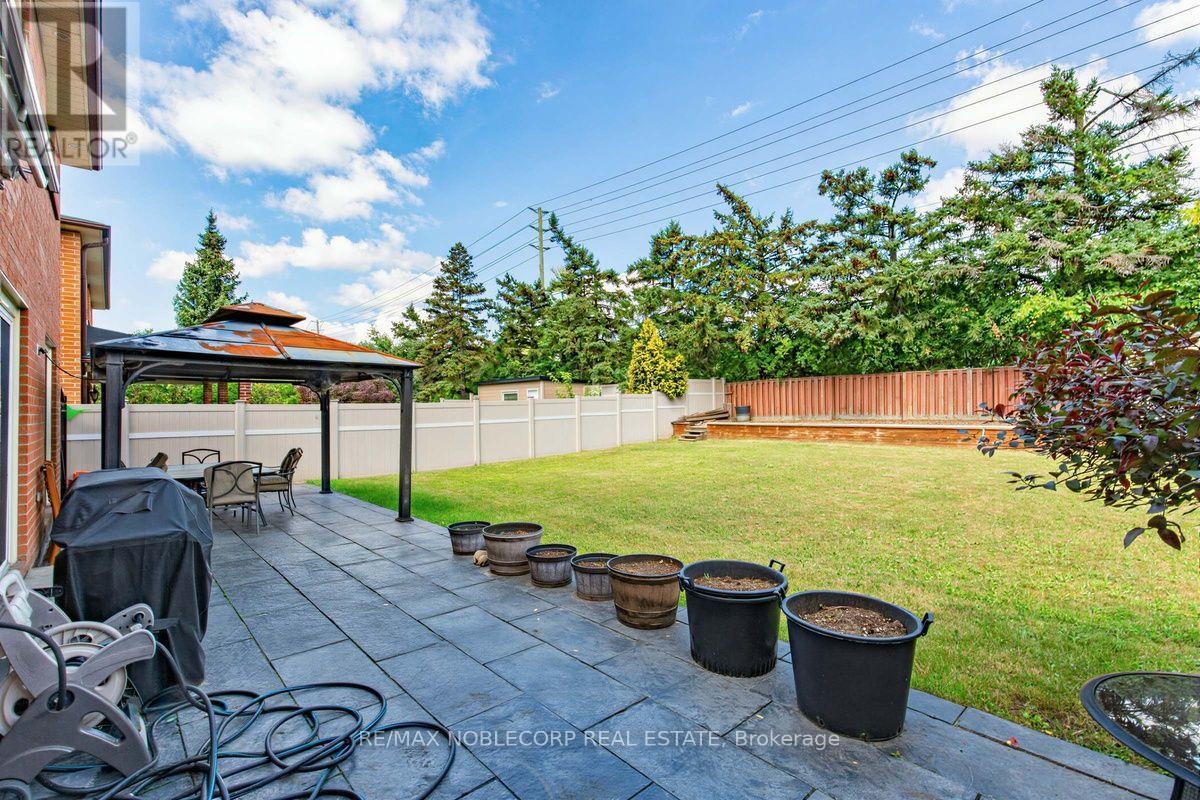 256 Airdrie Drive, Vaughan, Ontario  L4L 1C6 - Photo 49 - N13686798