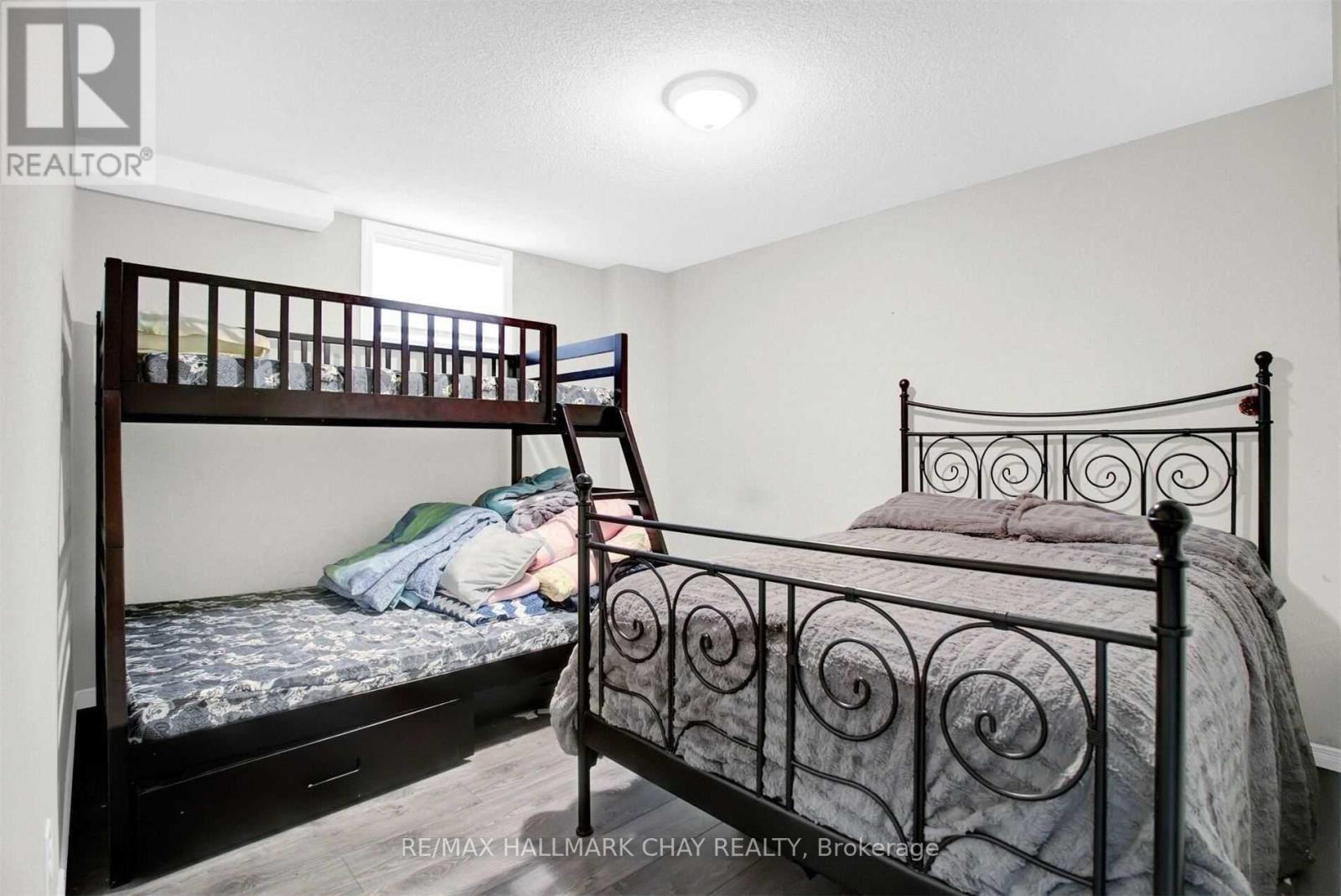 Lower - 2123 Osbond Road, Innisfil, Ontario  L9S 0B1 - Photo 5 - N13686826