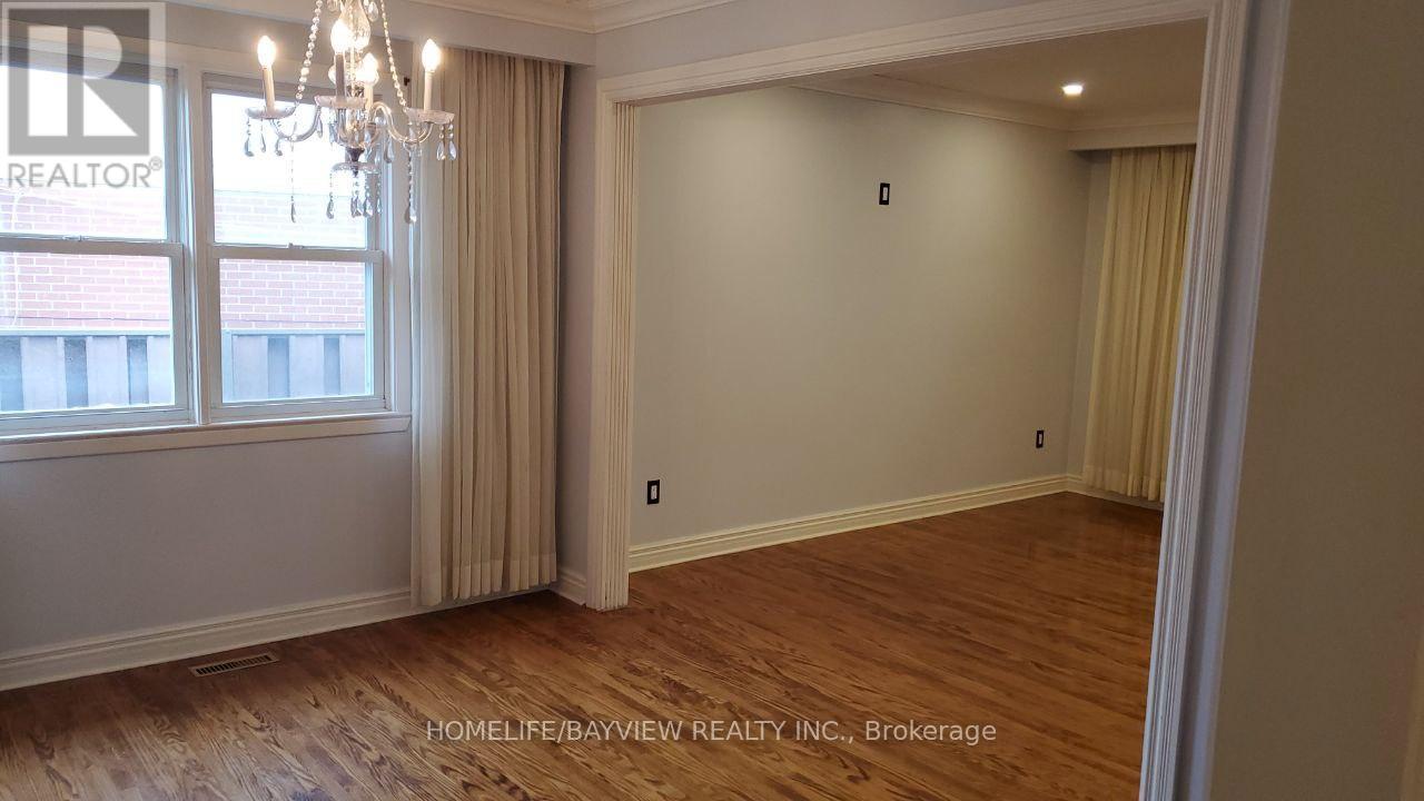 52 Wild Cherry Lane, Markham, Ontario  L3T 3T4 - Photo 10 - N13686878