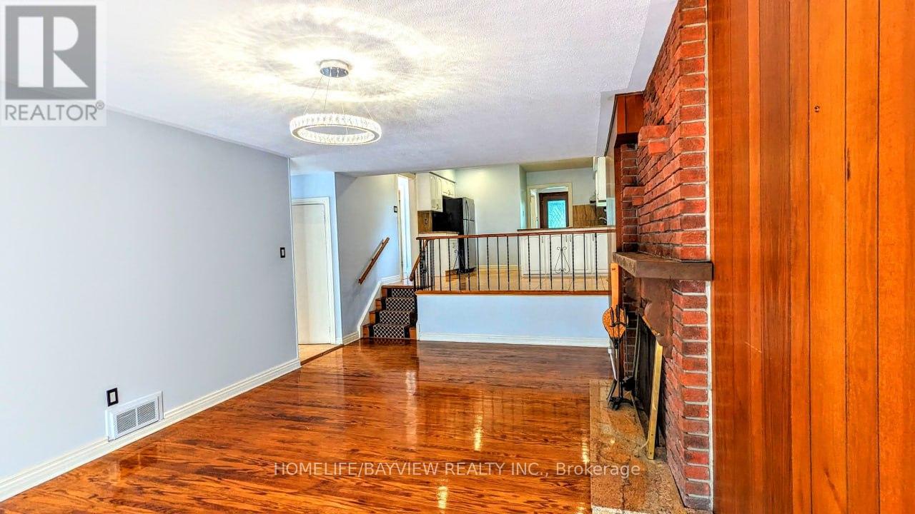 52 Wild Cherry Lane, Markham, Ontario  L3T 3T4 - Photo 15 - N13686878