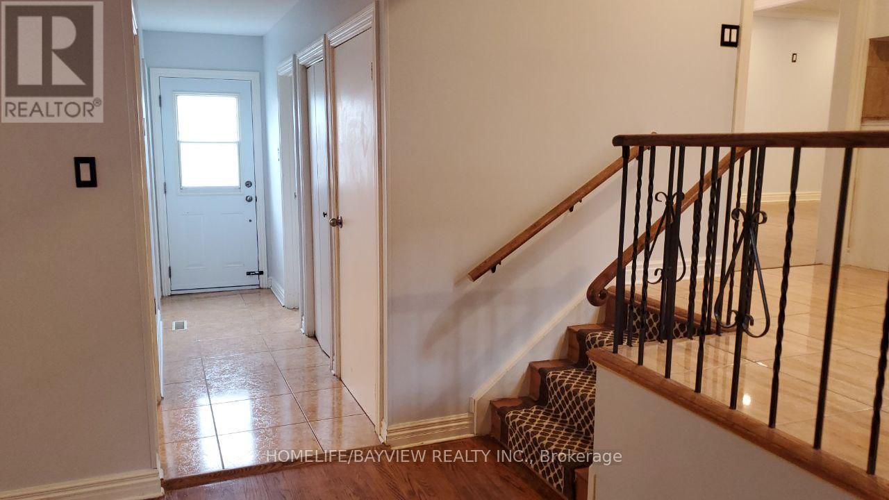52 Wild Cherry Lane, Markham, Ontario  L3T 3T4 - Photo 21 - N13686878