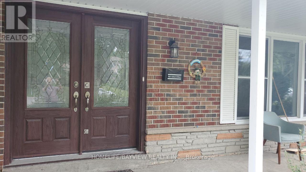 52 Wild Cherry Lane, Markham, Ontario  L3T 3T4 - Photo 3 - N13686878