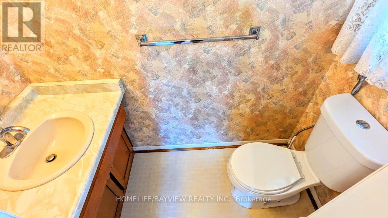 52 Wild Cherry Lane, Markham, Ontario  L3T 3T4 - Photo 37 - N13686878