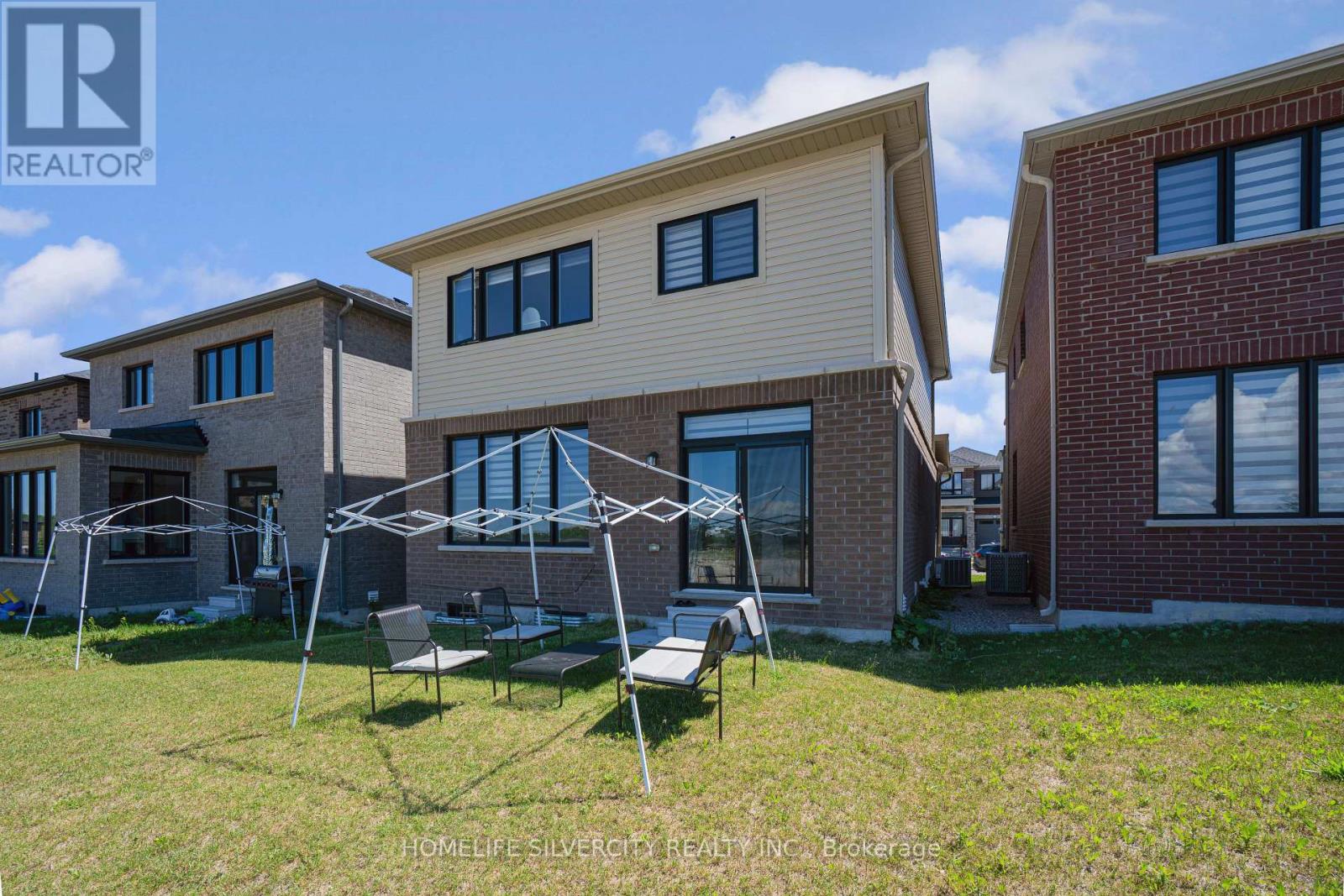 12 Kingsbury Trail, Barrie, Ontario  L9J 0W9 - Photo 44 - S13686742