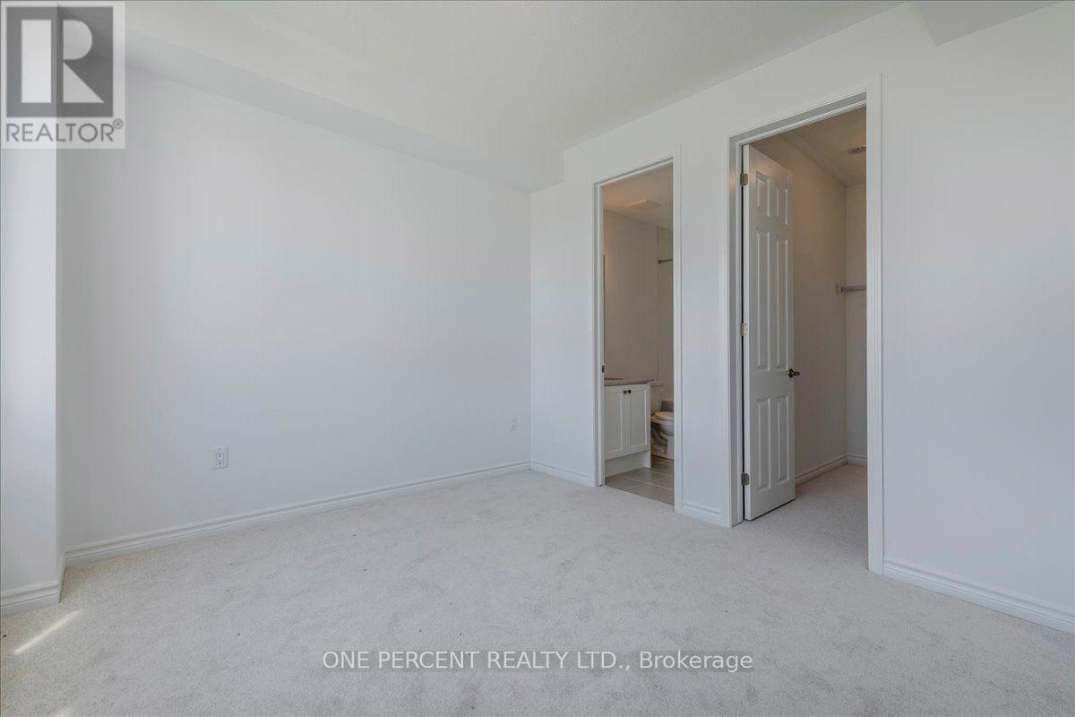 16 Pearen Lane, Barrie, Ontario  L9J 0Z7 - Photo 11 - S13686786