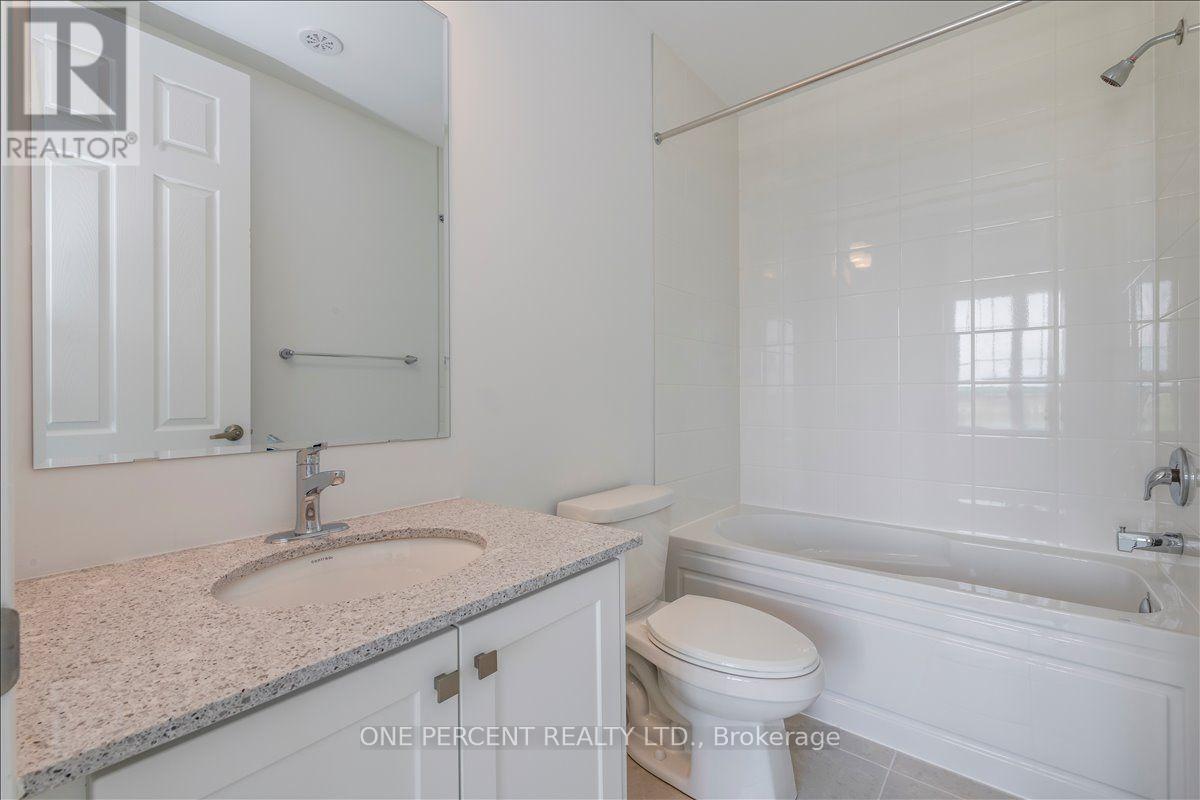 16 Pearen Lane, Barrie, Ontario  L9J 0Z7 - Photo 13 - S13686786