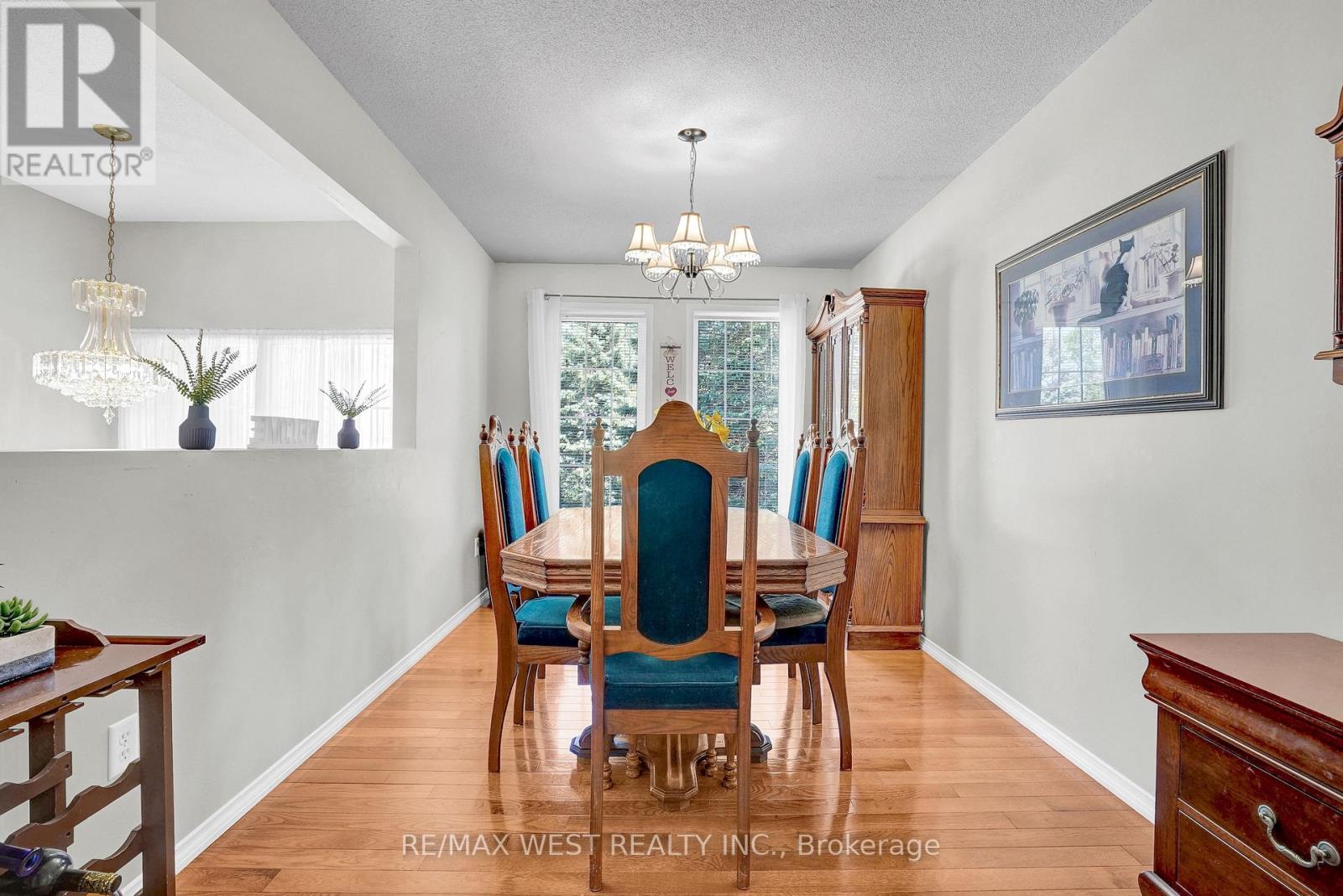 11 Bay Court, Wasaga Beach, Ontario  L9Z 1P7 - Photo 5 - S13686948