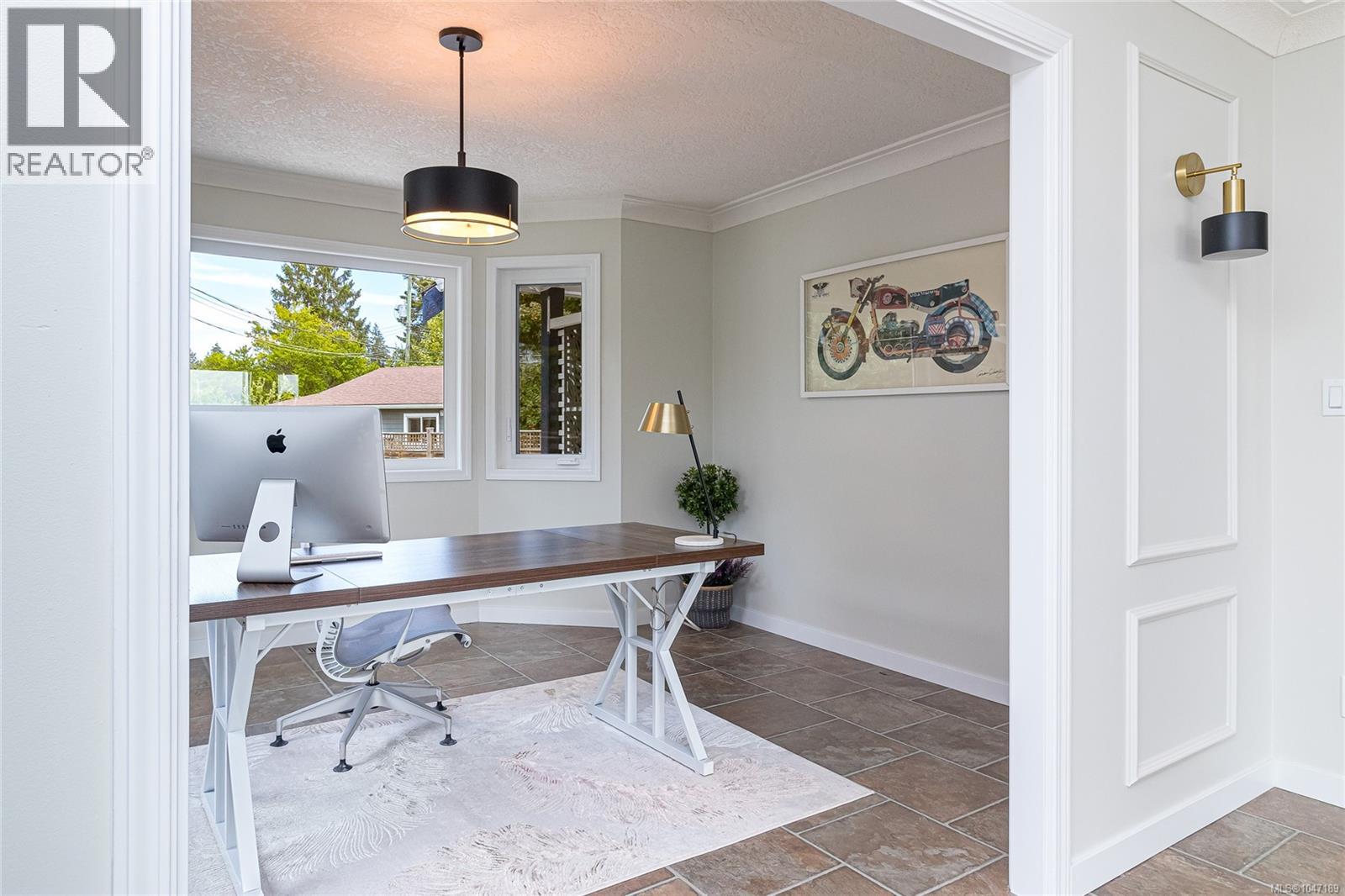 3905b Cadboro Bay Rd, Saanich, British Columbia  V8N 4G3 - Photo 15 - 1047189