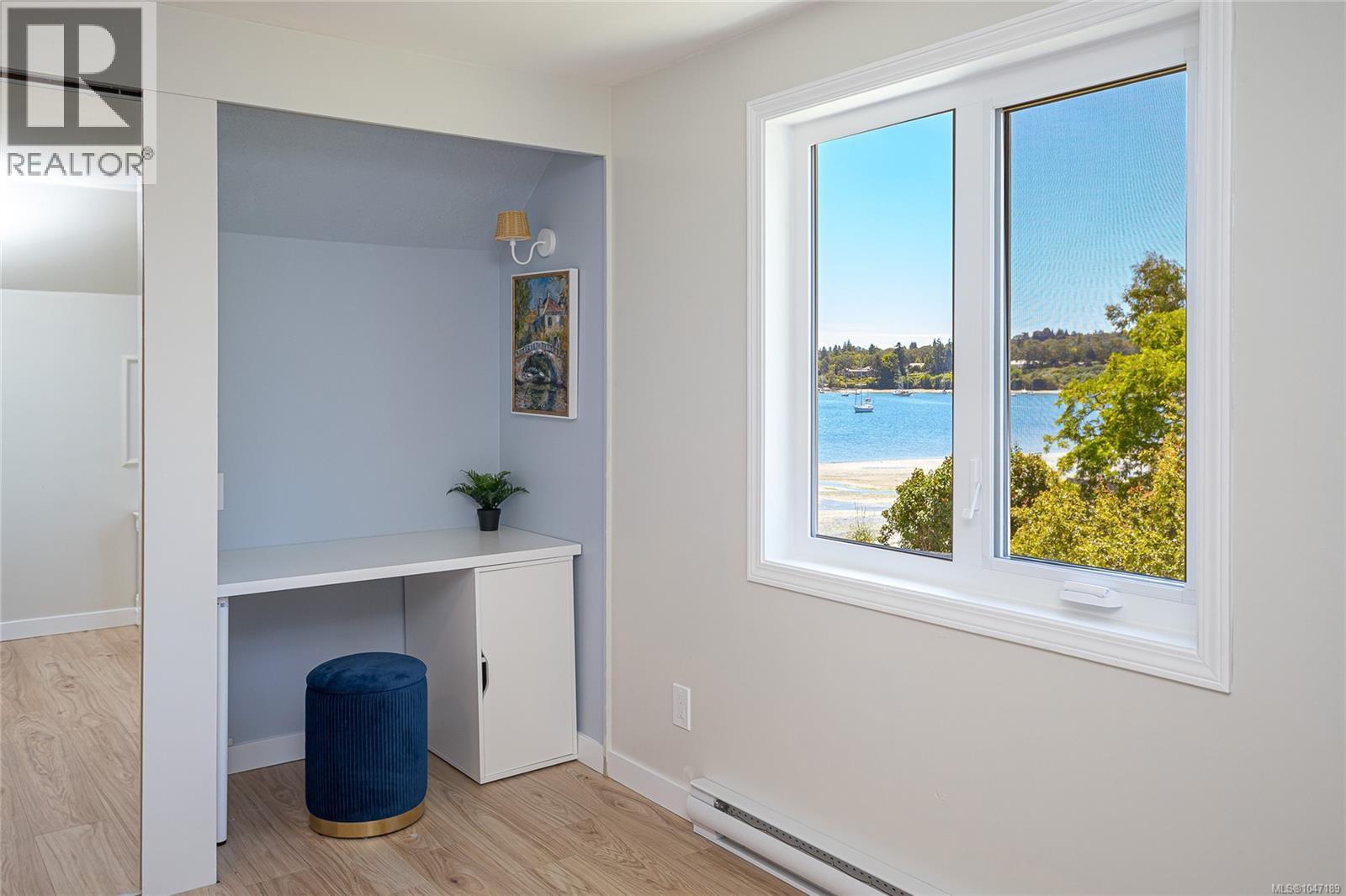 3905b Cadboro Bay Rd, Saanich, British Columbia  V8N 4G3 - Photo 53 - 1047189
