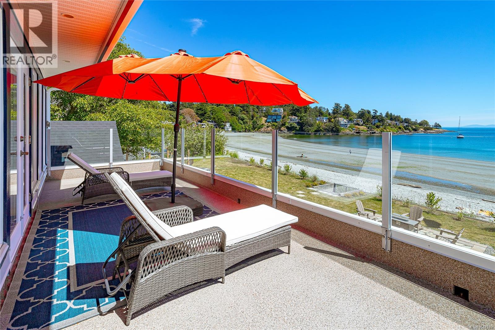 3905b Cadboro Bay Rd, Saanich, British Columbia  V8N 4G3 - Photo 45 - 1047189