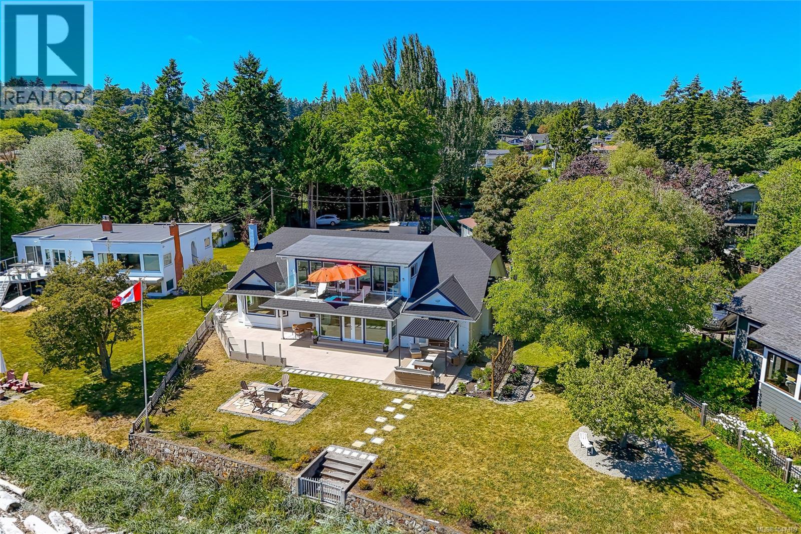3905b Cadboro Bay Rd, Saanich, British Columbia  V8N 4G3 - Photo 66 - 1047189