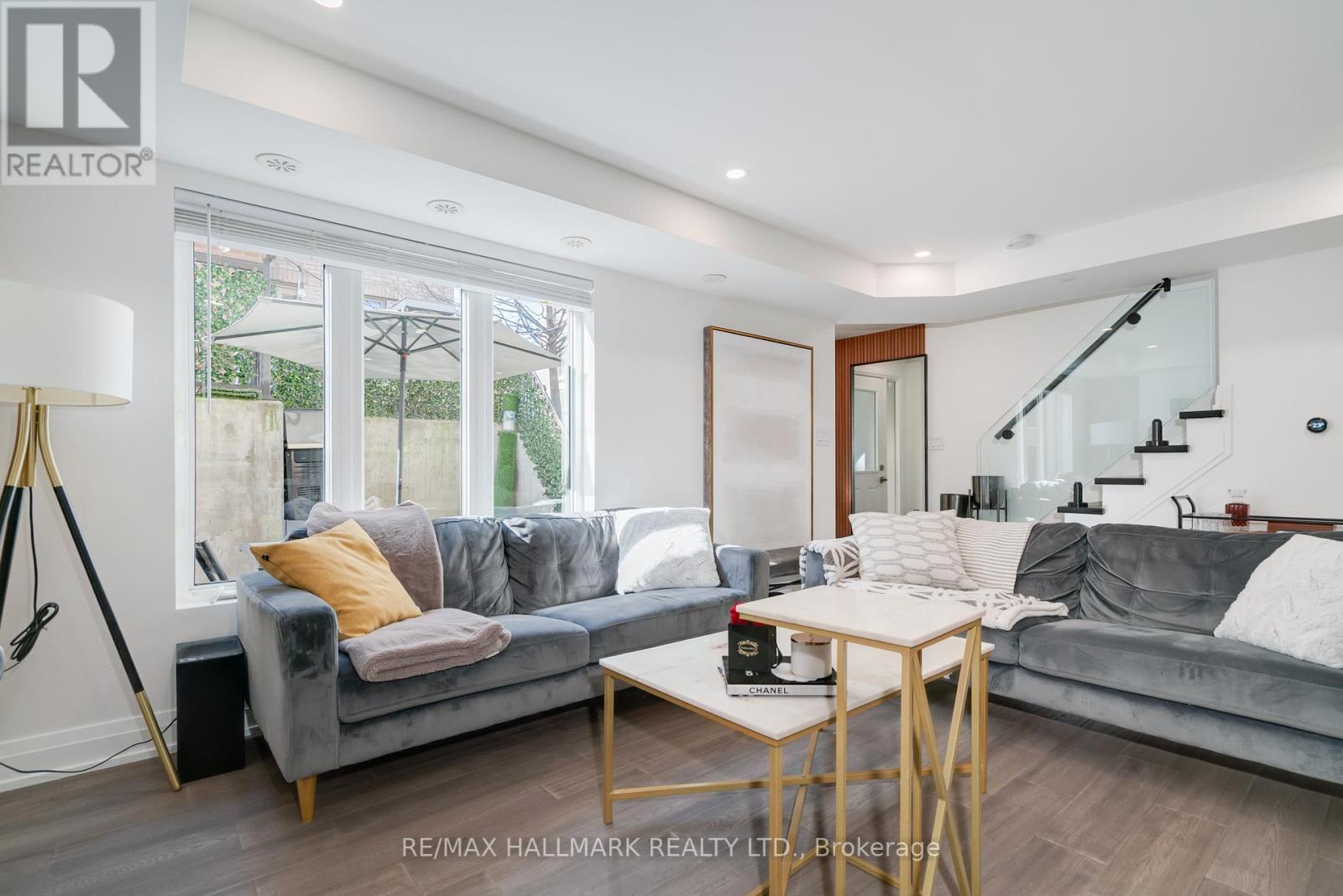 129 - 11 Foundry Avenue, Toronto, Ontario  M6H 0B7 - Photo 1 - W13686868
