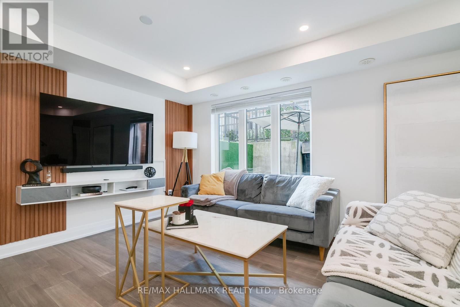 129 - 11 Foundry Avenue, Toronto, Ontario  M6H 0B7 - Photo 2 - W13686868