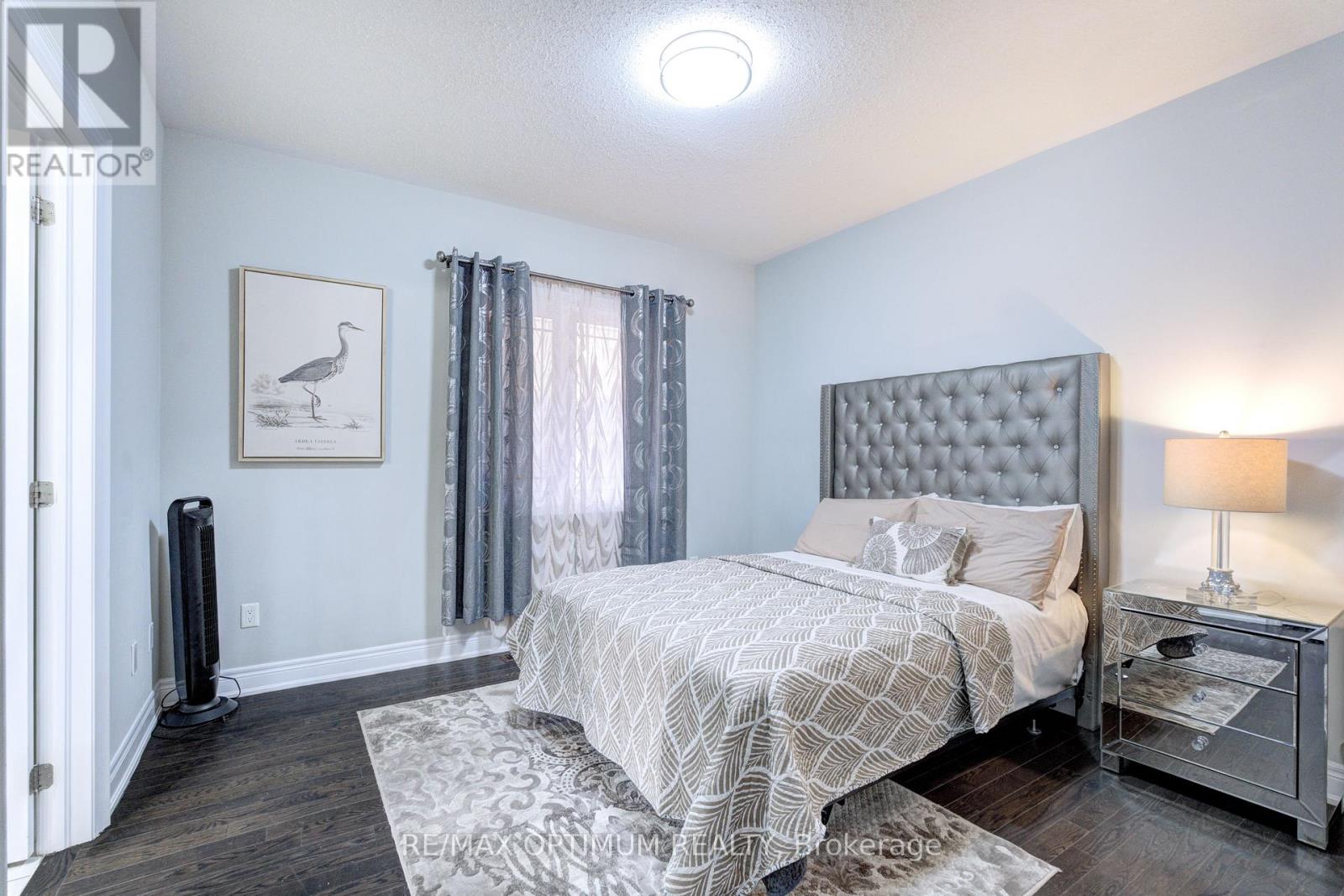 8 Lyle Way, Brampton, Ontario  L6X 5P8 - Photo 23 - W13686876
